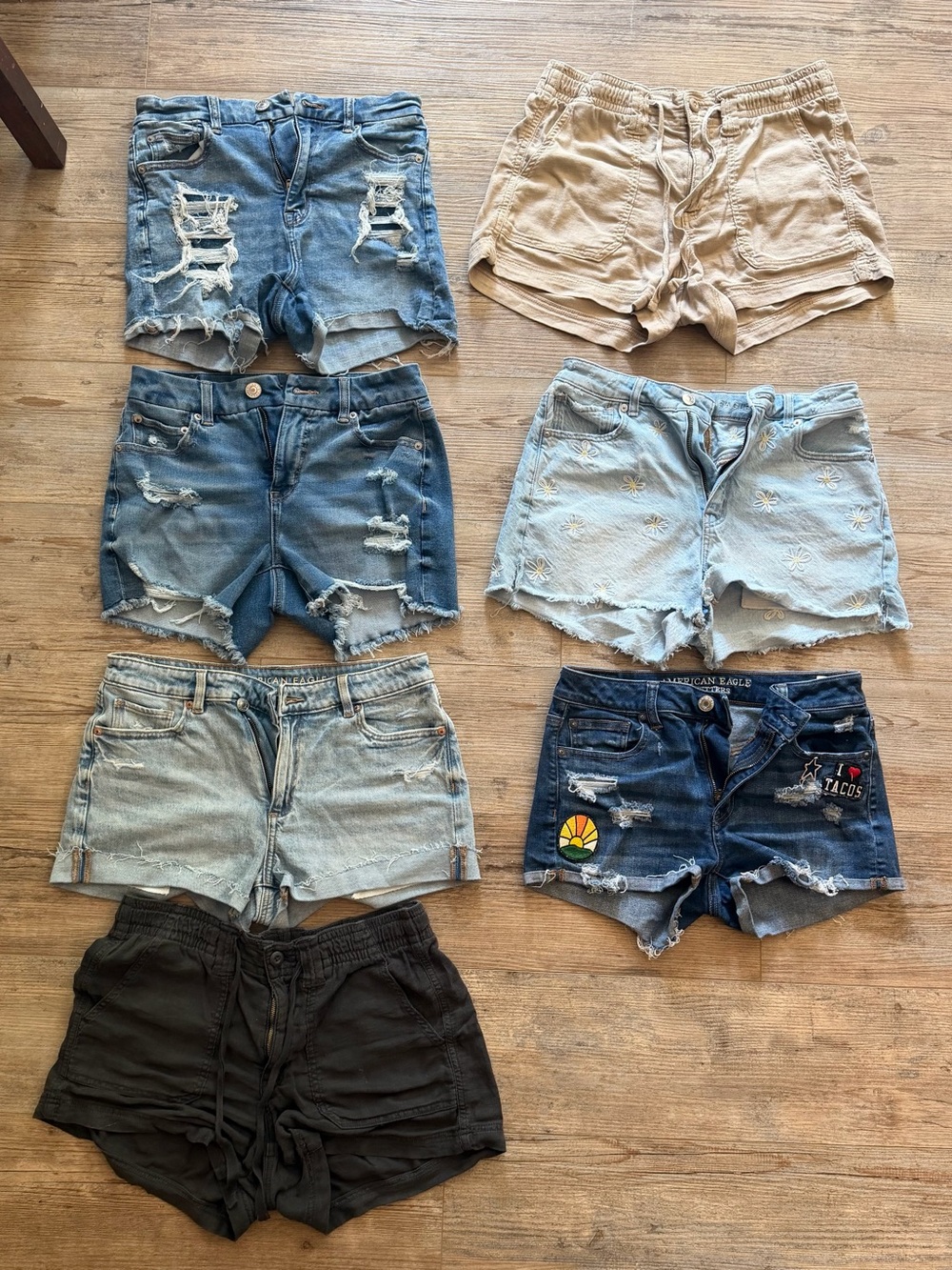 Assorted Women’s Casual Shorts Pack - Blue, Light Blue, Tan, Black